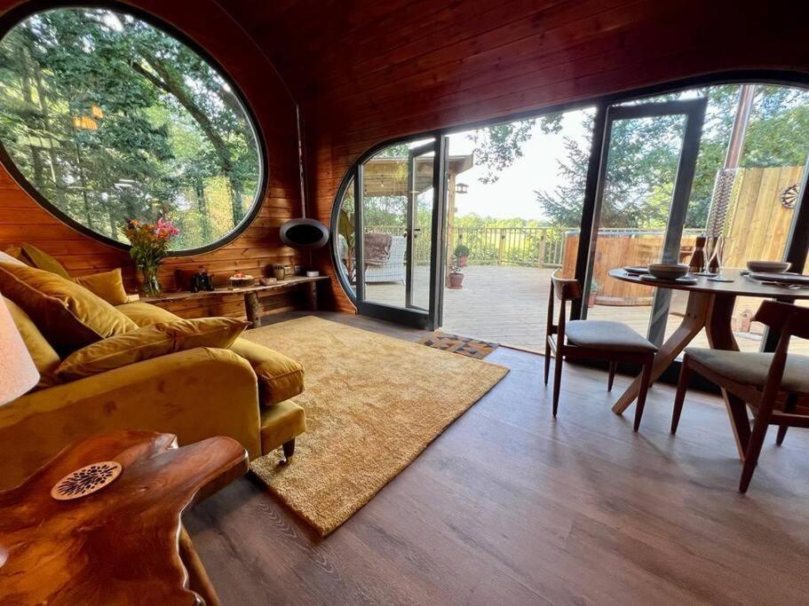 The Pines Treehouse At Treetops Hideouts Ричмонд Екстер'єр фото